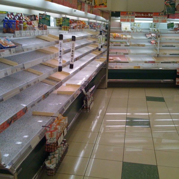 東日本大震災スーパー食品